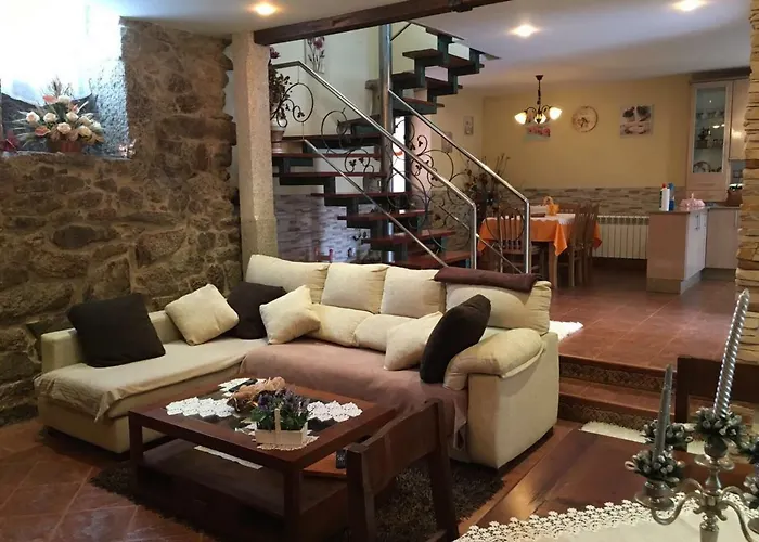 Landhuis O Lar De Sara *